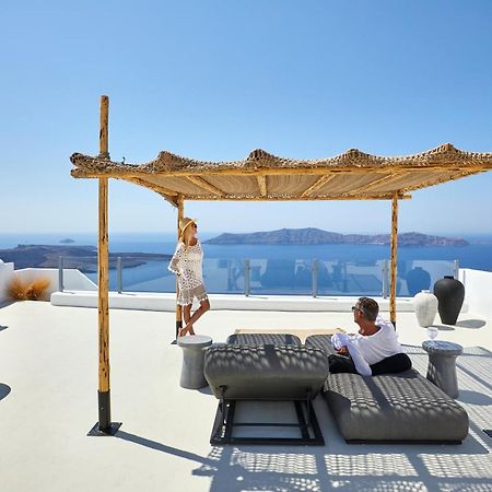 You & Me Suites Firá Buitenkant foto