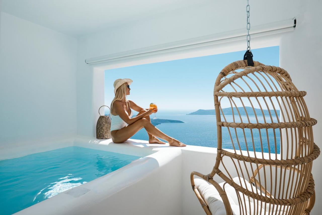 You & Me Suites Firá Buitenkant foto