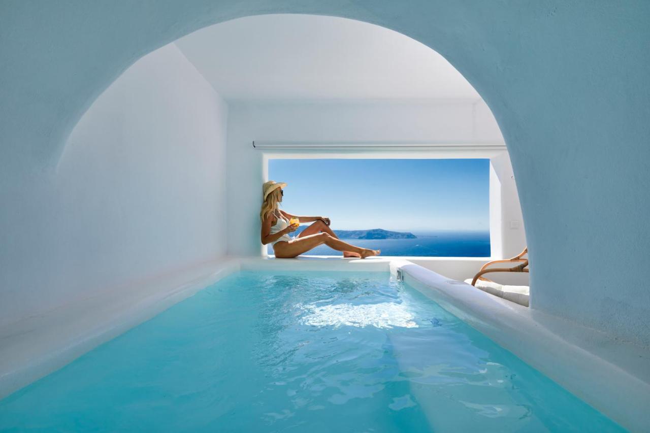 You & Me Suites Firá Buitenkant foto