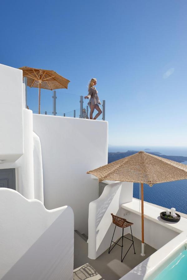 You & Me Suites Firá Buitenkant foto