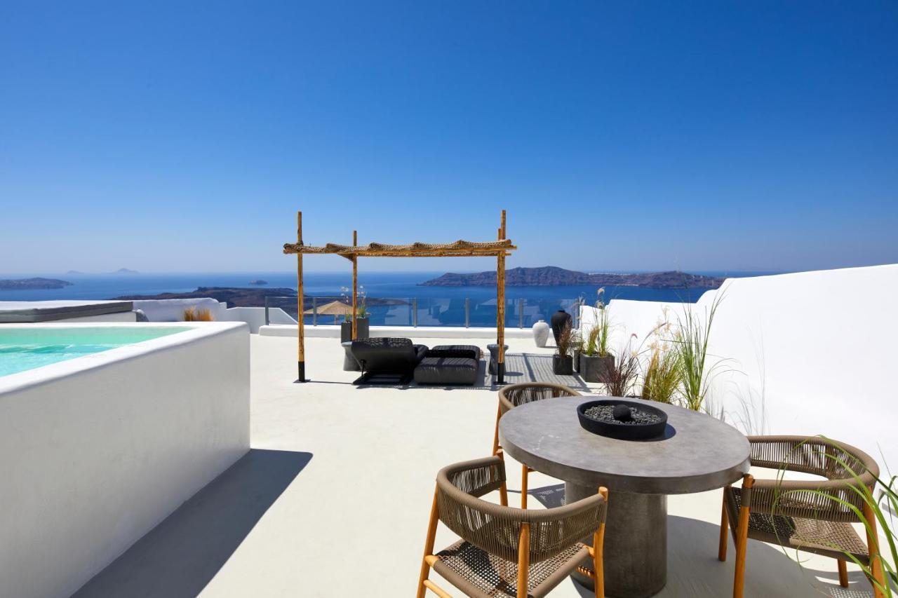 You & Me Suites Firá Buitenkant foto
